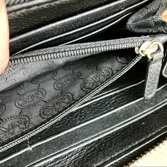 Michael Kors Black Gold Large Leather Wallet - Picture 12 of 16